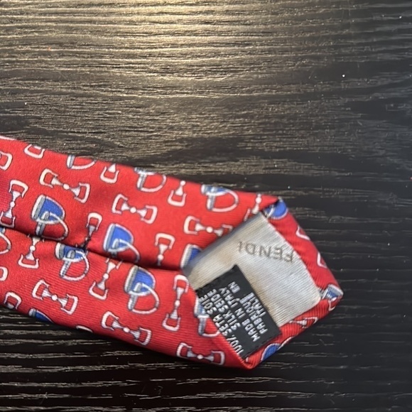 Vintage Fendi Silk Printed Tie Red Blue - Picture 5 of 10